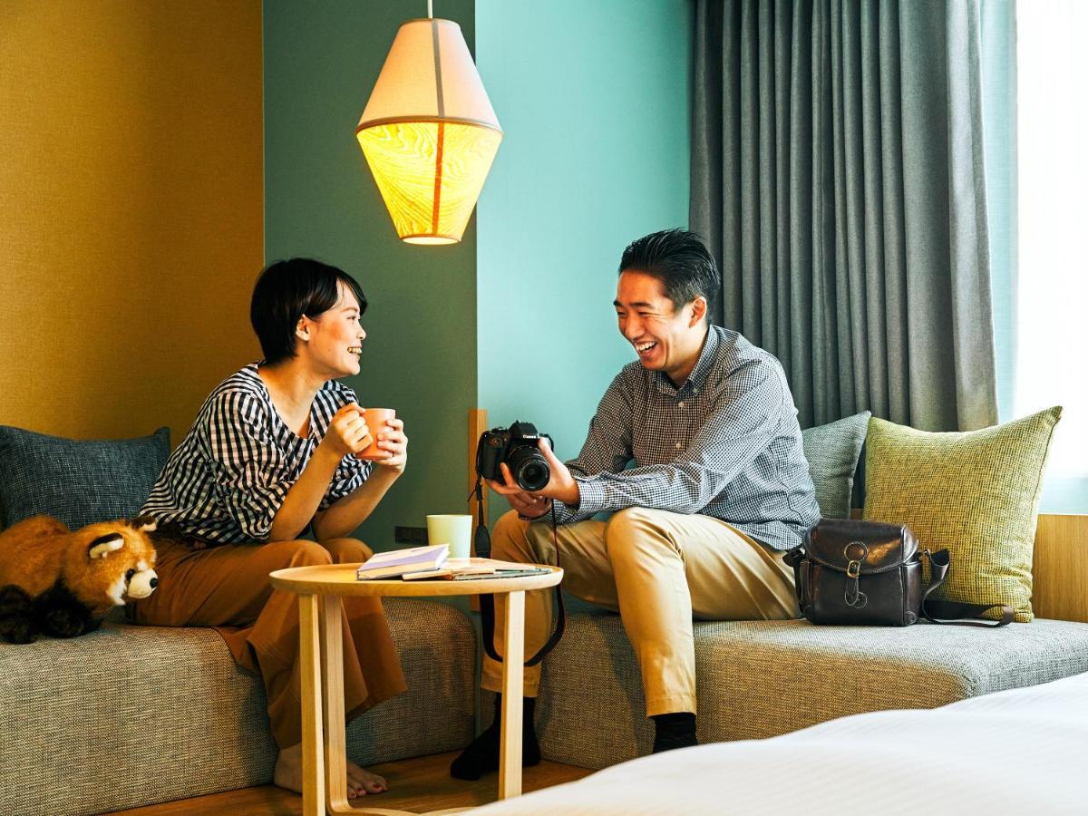 Omo7 Asahikawa By Hoshino Resorts Екстер'єр фото A couple at a hotel