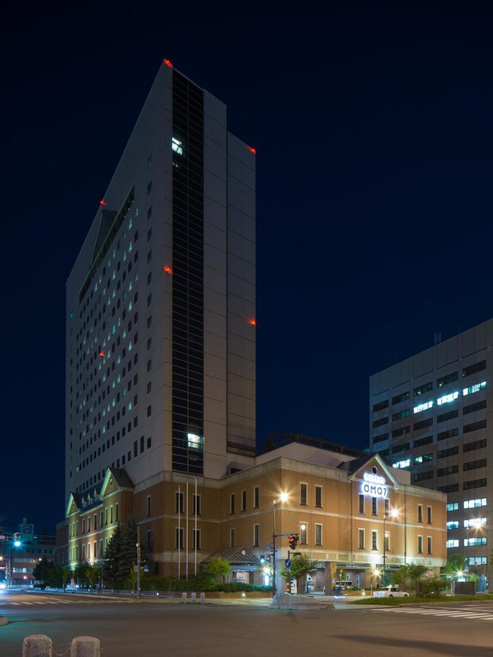 Omo7 Asahikawa By Hoshino Resorts Екстер'єр фото The hospital at night