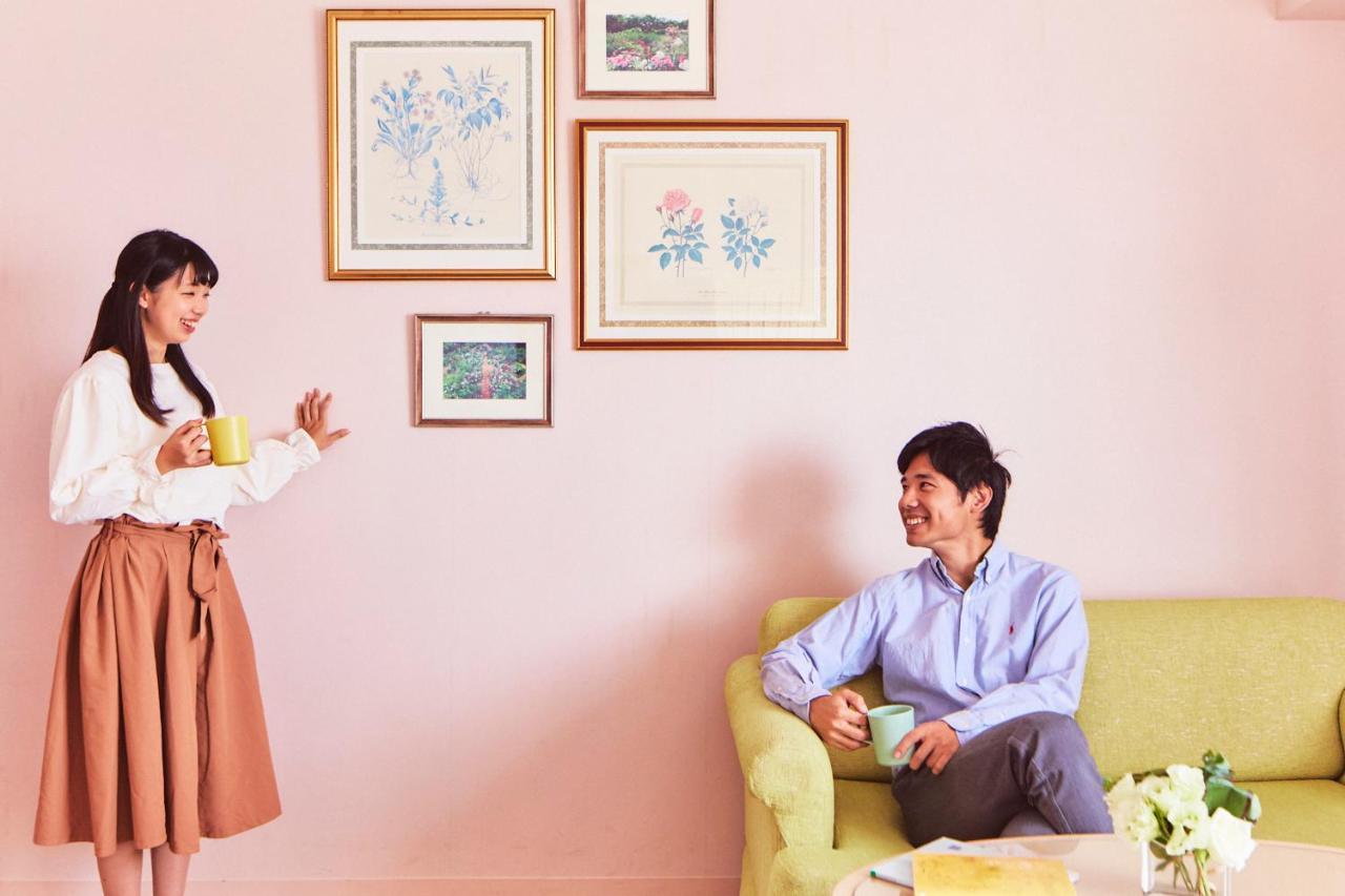 Omo7 Asahikawa By Hoshino Resorts Екстер'єр фото A couple in a living room